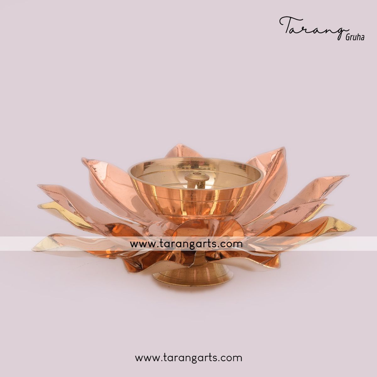 Lotus Shape Brass Akhand Diya Fancy Brass Deepam Oil Lamp For Home