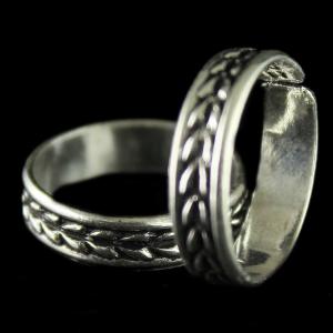 Silver Antique Design Oxidised Toe Rings