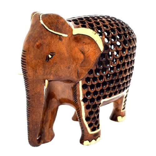 WHITE WOOD ELEPHANT CARVING AQ
