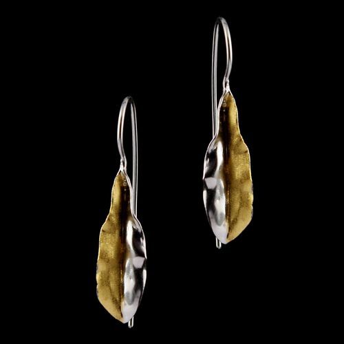 HANGING