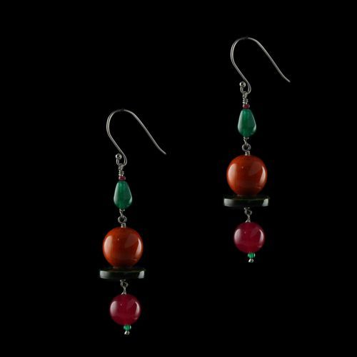 Silver Wooden Hanging Earrings Studded Red Onyx And Green Beads