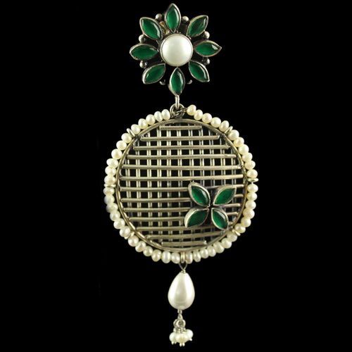 Silver Plated Fancy Design Earrings Green Marquise Pearl 7mm Pearl 2.5mm Pearl Drop 6X9