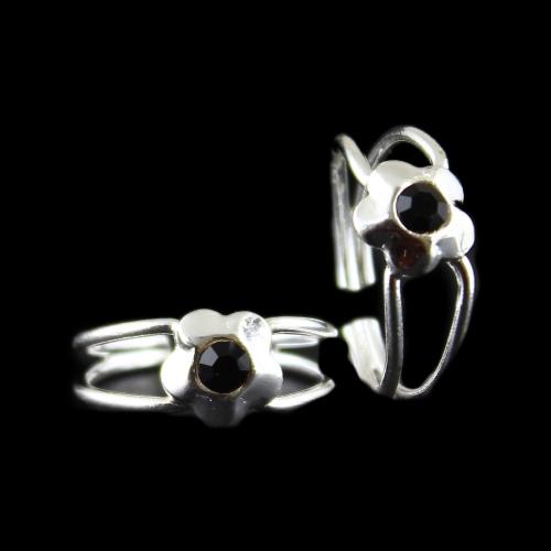 Two Layer Toe Ring Black Stone
