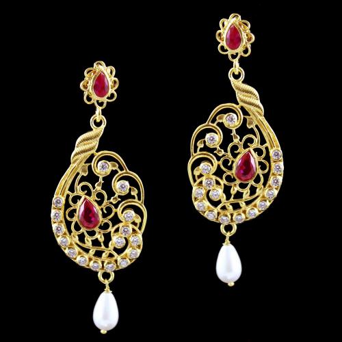 GOLD PLATED DROPS EARRINGS WITH ZIRCON CORUNDUM PEARL STONES