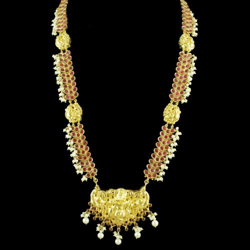GOLD PLATED LAKSHMI KUNDAN STONE NECKLACE WITH PEARLS