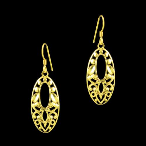 GOLD PLATED FLORAL DESIGN EARRINGS