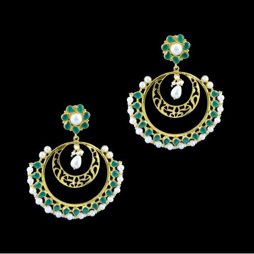 GOLD PLATED FLORAL EMERALD AND PEARLS EARRINGS