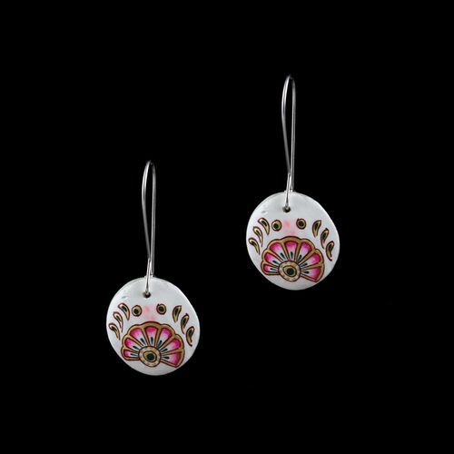 PAINTING PEARL HANGING EARRINGS