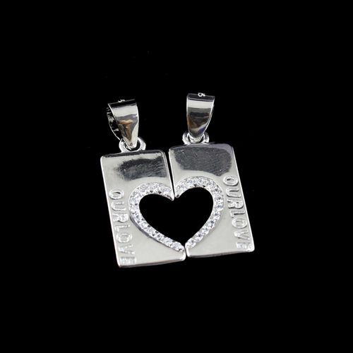 STERLING SILVER HEARTIN COUPLE PENDANT