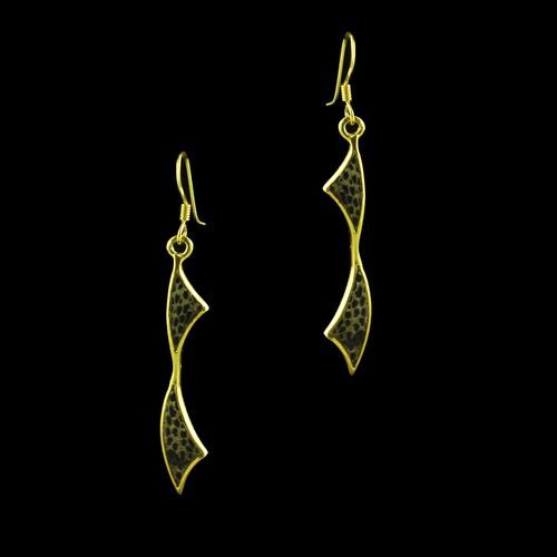 GOLD PLATED ROSE WOOD HANGING EARRINGS