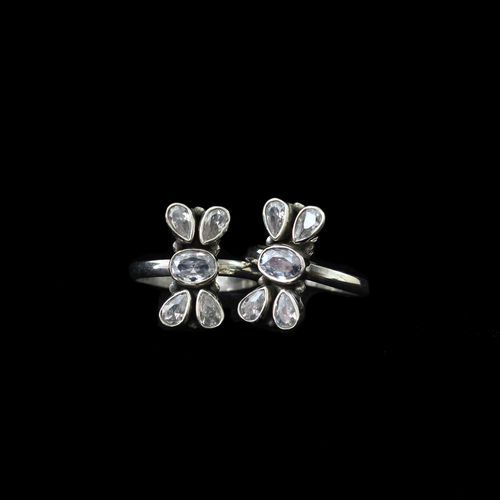 OXIDIZED SILVER CZ TOE RINGS
