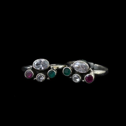 OXIDIZED SILVER RED COURNDUM GREEN HYDRO CZ TOE RINGS