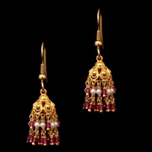 GOLD PLATED SHELL PEARL AND RED BEADS HANGING EARRINGS