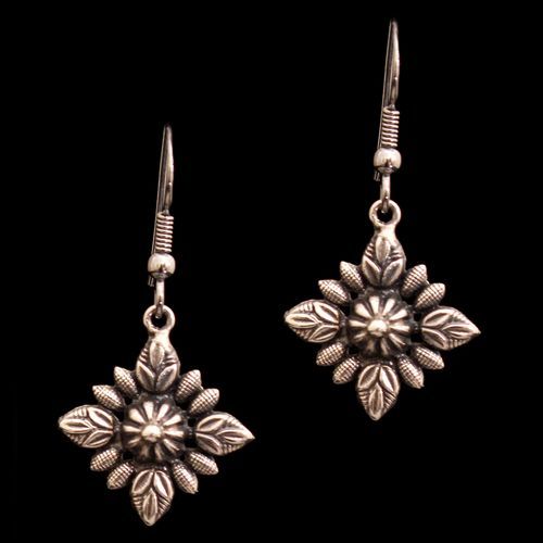 OXIDIZED SILVER HANGING EARRINGS