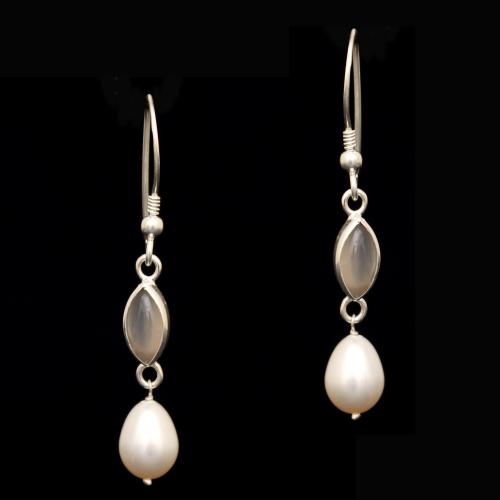 STERLING SILVER ONYX HANGING EARRINGS WITH PEARL BEADS