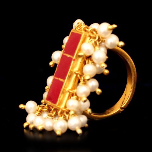 GOLD PLATED ENAMEL RING WITH PEARL BEADS