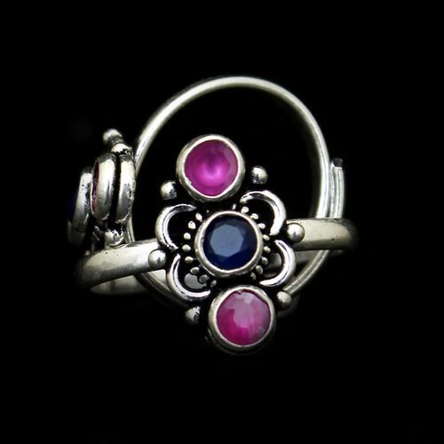 OXIDIZED SILVER RED CORUNDUM TOE RINGS