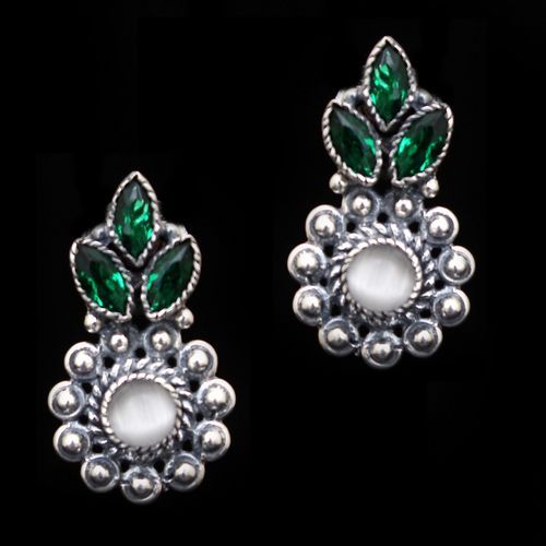 OXIDIZED SILVER GREEN CORUNDUM AND ONYX EARRINGS