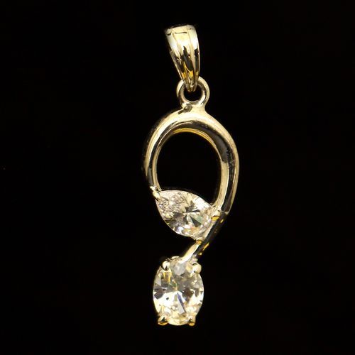 STERLING SILVER SWAROVSKI PENDANT