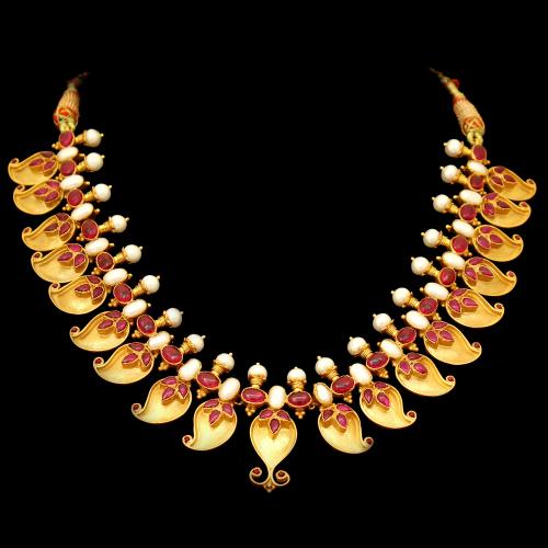 GOLD PLATED RED CORUNDUM AND PEARL BEAD NECKLACE