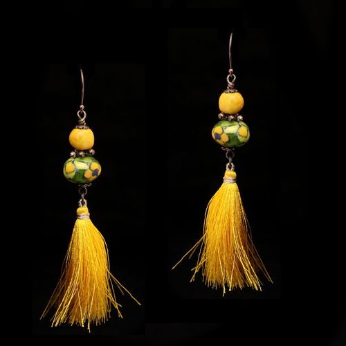 BLUE POTTERY BEADS HANGING EARRINGS