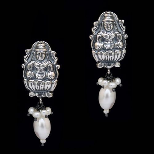 OXIDIZED SILVER LAKSHMI  PEARL BEADS EARRINGS