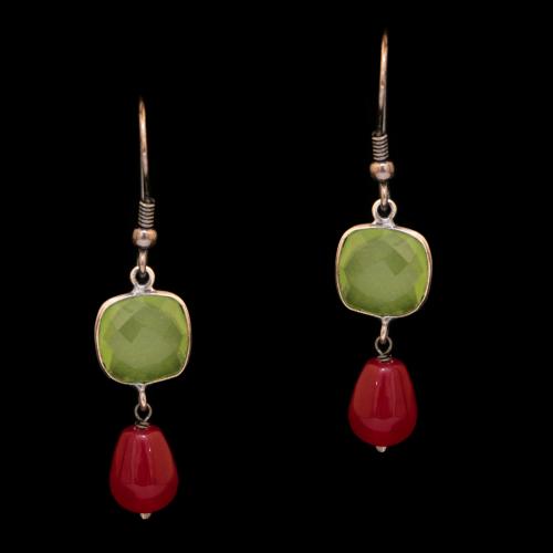 STERLING SILVER GREEN CHALCY AND RED PEAR BEAD EARRINGS