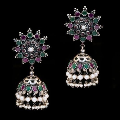 OXIDIZED SILVER ONYX EARRINGS