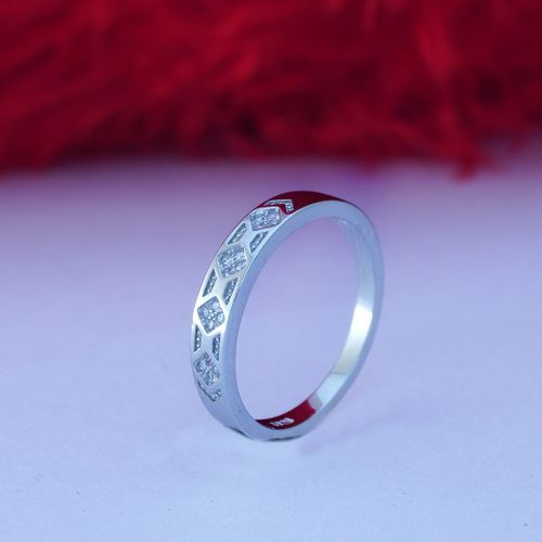 STERLING SILVER CZ BAND RING