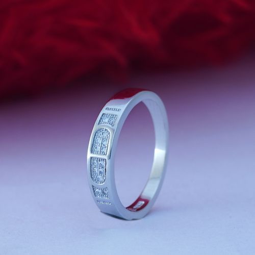STERLING SILVER CZ BAND RING