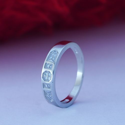 STERLING SILVER CZ BAND RING