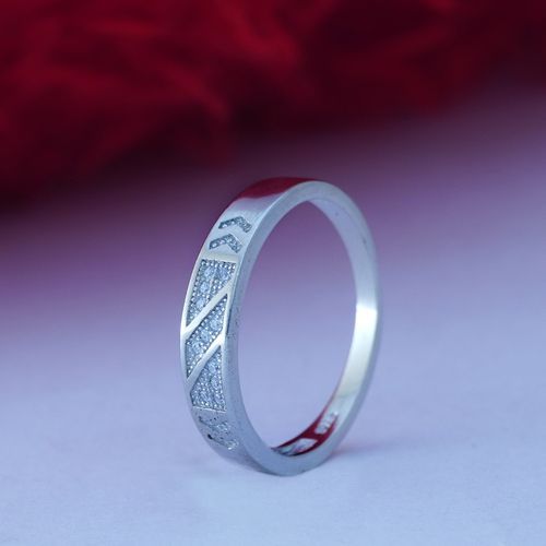STERLING SILVER CZ BAND RING