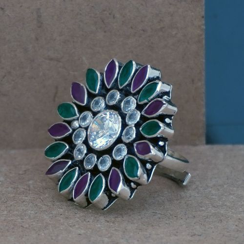 VRITTAM CORUNDUM OXIDIZED SILVER RING