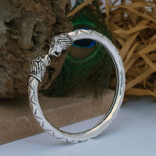 OXIDIZED SILVER MENS KADA BANGLE
