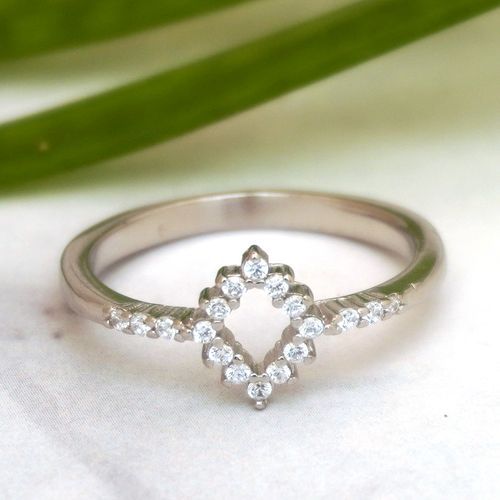 STERLING SILVER CZ RING