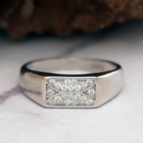 92.5 STRELING SILVER MENS CZ RING