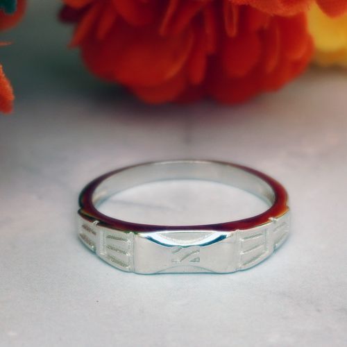 92.5 STERLING SILVER KIDS RING