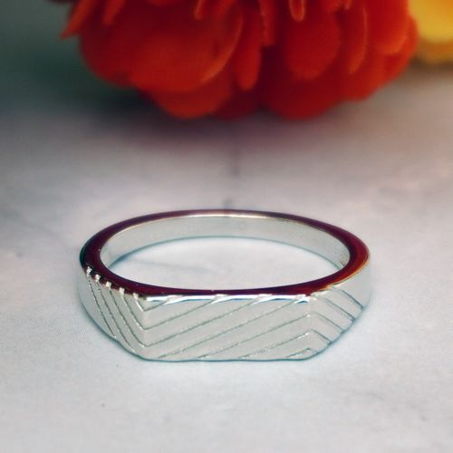92.5 STERLING SILVER KIDS RING