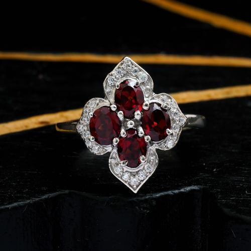 STERLING SILVER GARNET AND CZ RING