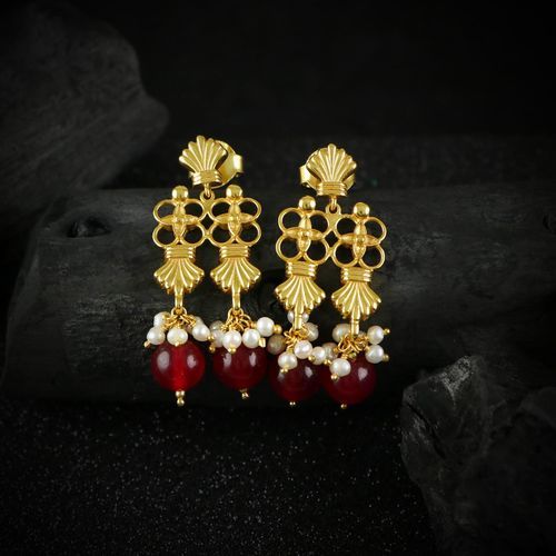 GOLD PLATED PEARL AND RED HYDRO EARRINGS