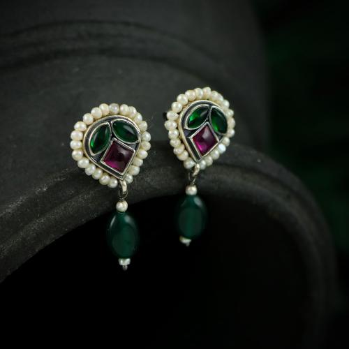 GOLD PLATED RED GREEN CORUNDUM STONE EARRINGS WITH PEARLS