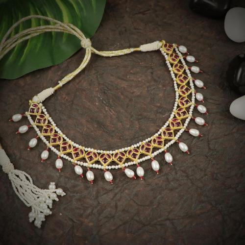 GOLD PLATED RED CORUNDUM STONE NECKALCE WITH PEARLS