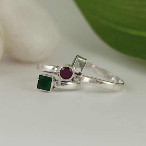 OXIDIZED SILVER TOE RINGS WITH HYDRO STONES