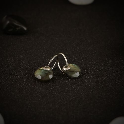 OXIDIZED SILVER LABRODRITE BALI EARRINGS