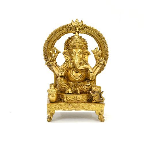 BRASS GANESHA IDOL WITH PRABHAVALI