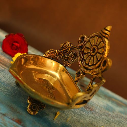BRASS CHAKRA DEEPA