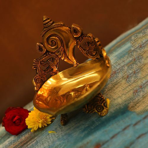 BRASS SHANKU DEEPA