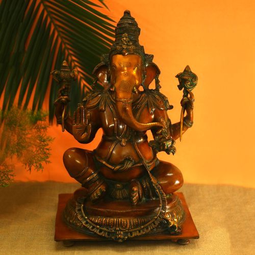 BRASS GANESHA IDOL WITH ANTIQUE FINISH