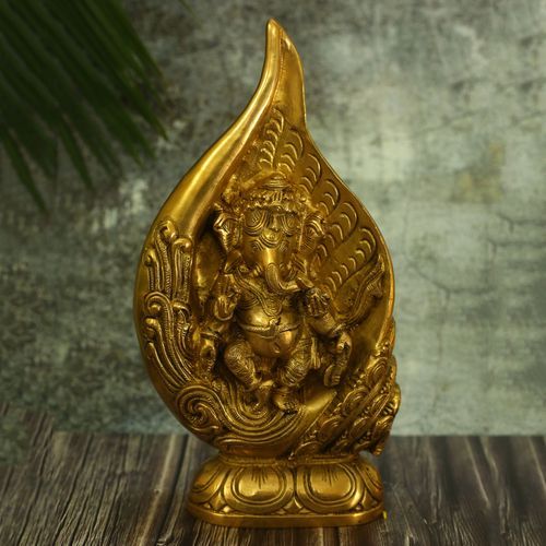 BRASS GANESHA IDOL WITH SHANKU