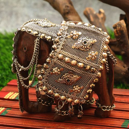 WOODEN ELEPHANT WITH SILVER FINISH